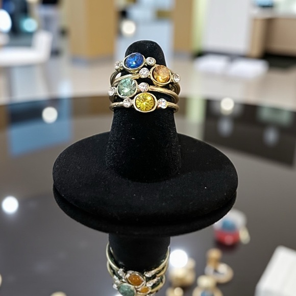 Elegant Gold Gemstone and Rhinestones Ring - Picture 8 of 8